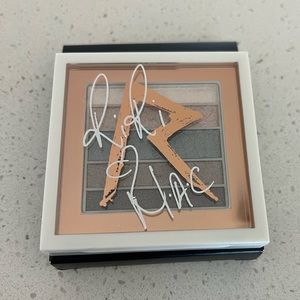 RiRi Loves MAC Eye Shadow Palette 2xDare BNIB
